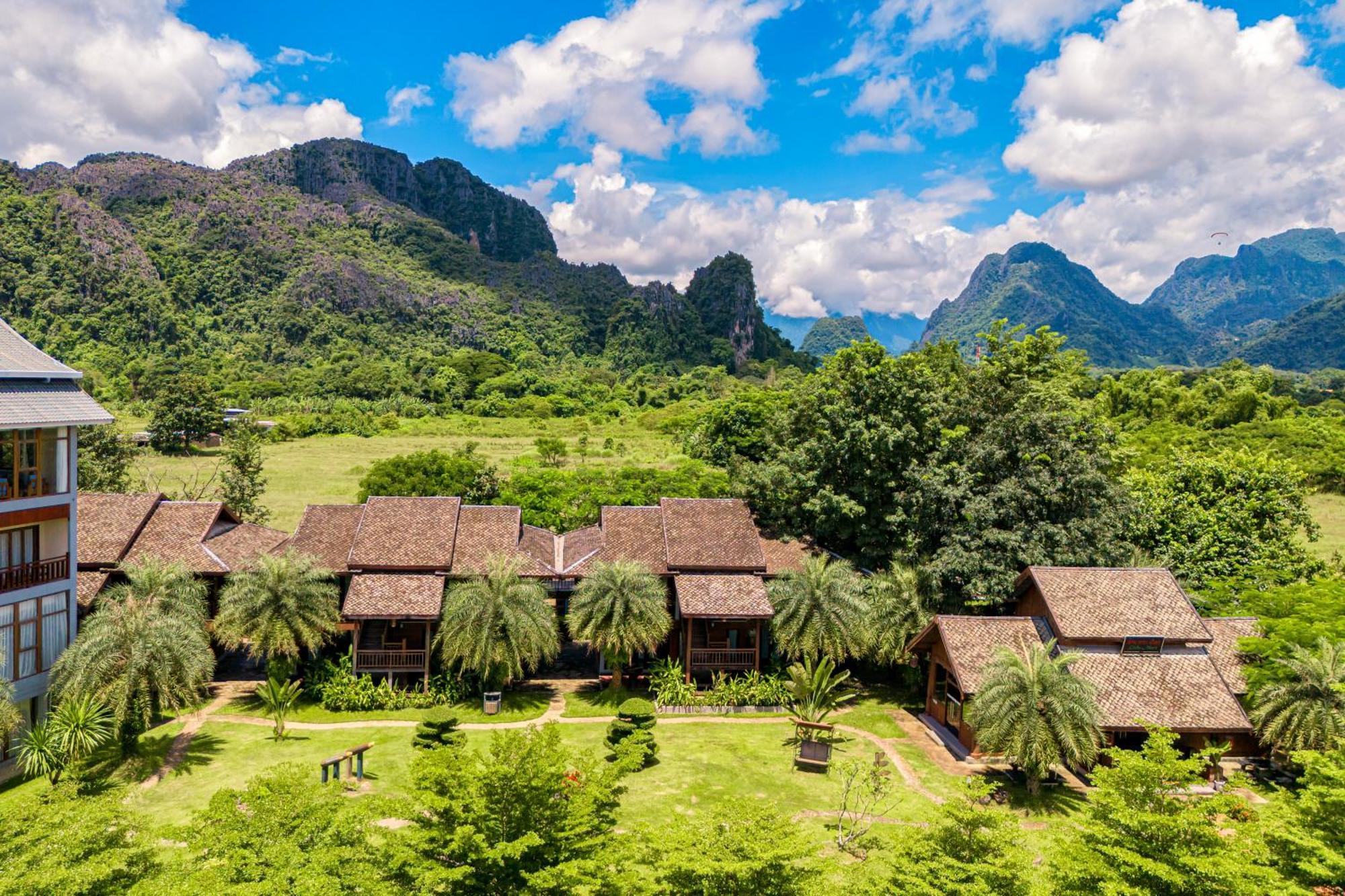 Lisha Garden Resort Hotel Vang Vieng Exterior photo