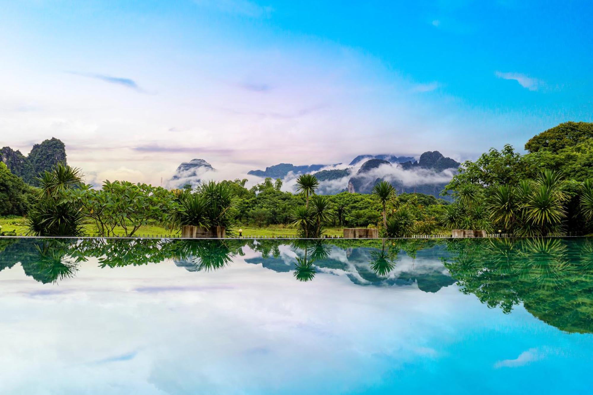 Lisha Garden Resort Hotel Vang Vieng Exterior photo