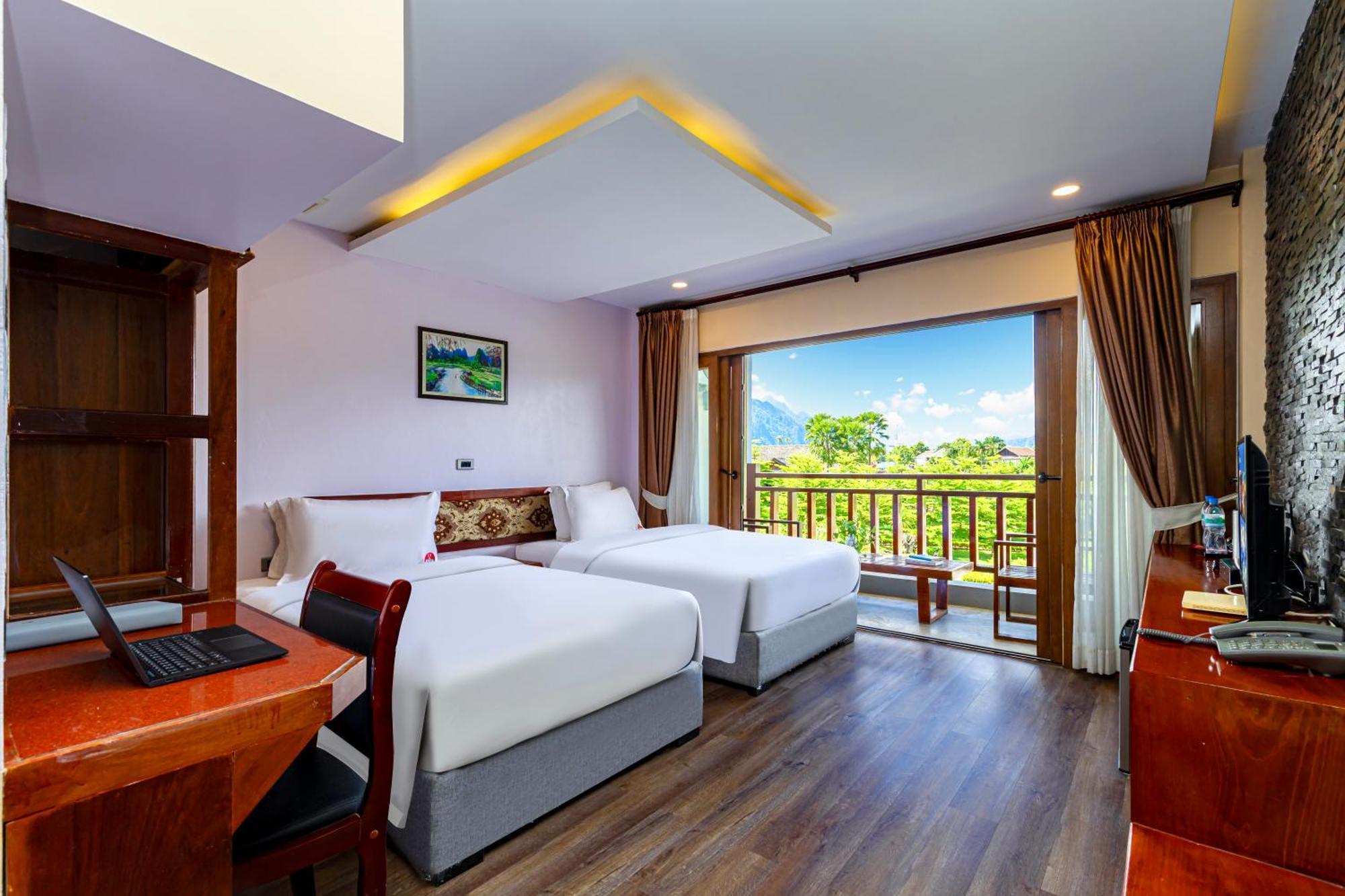 Lisha Garden Resort Hotel Vang Vieng Exterior photo